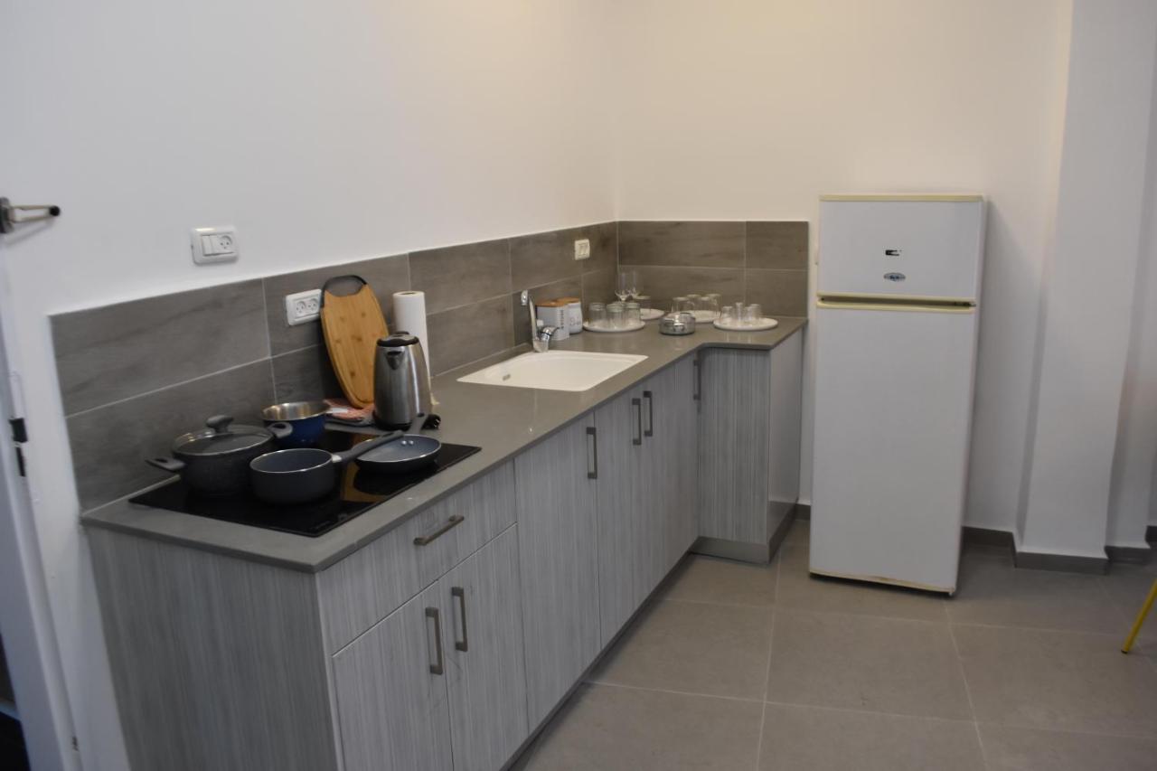 Luxury 2-Room Suite In The Center Of Downtown حيفا المظهر الخارجي الصورة