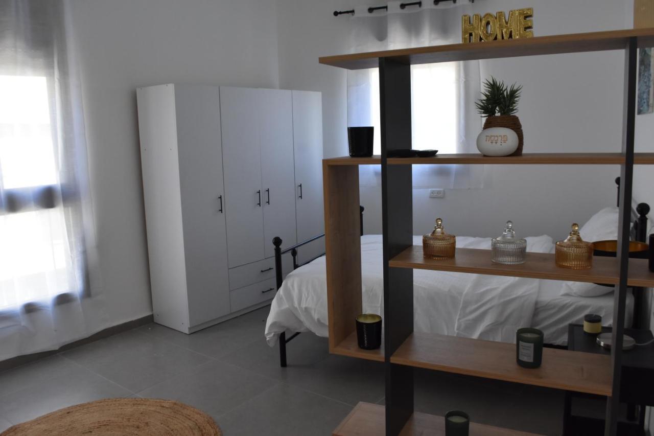 Luxury 2-Room Suite In The Center Of Downtown حيفا المظهر الخارجي الصورة